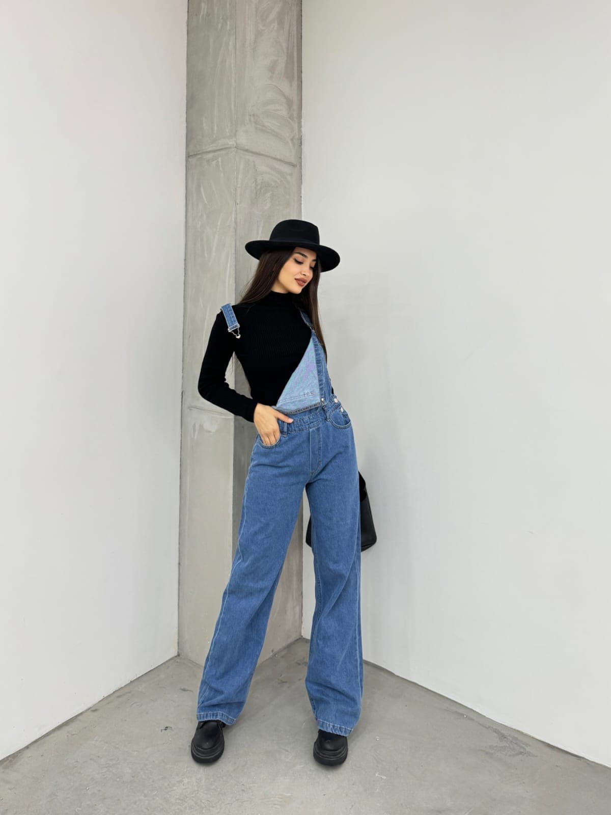 Vovikon KN Bahçıvan Mavi Ön Cepli Askılı Bol Paça Kadın Denim Tulum Vovikon KN Bahçıvan Mavi Ön Cepli Askılı Bol Paça Kadın Denim Tulum - Görsel 7